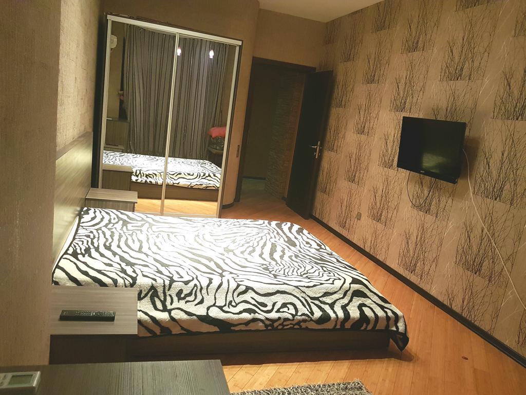 Apartment On Mirqasimov St.29 바쿠 외부 사진